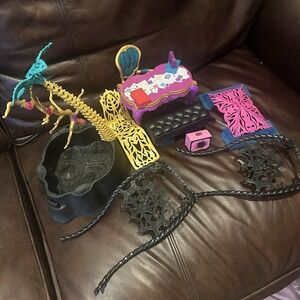 Monster high And Happily Ever After Lot